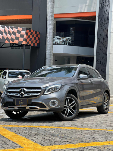 Mercedes-Benz Clase GLA 1.6 Urban