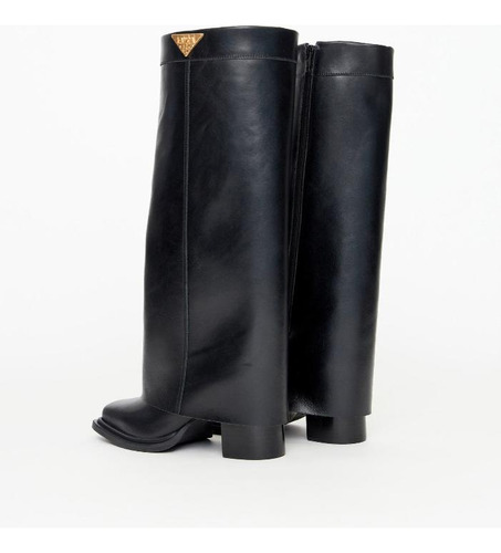 Bota Couro Com Capa E Salto Bloco Feminino Lança Perfume