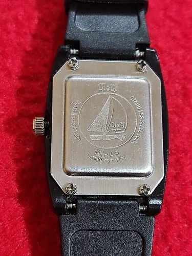 Reloj q&q 10 bar caracteristicas hotsell