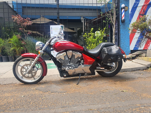 Honda  Sabre Vt 1300cc  