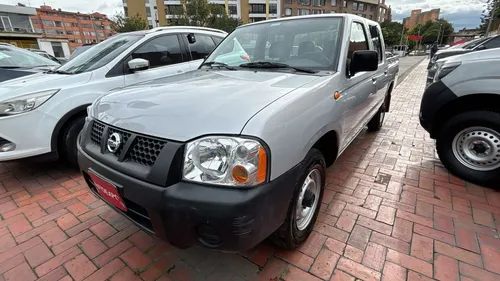 Nissan D22 Np 300 Dc 4x2 2015