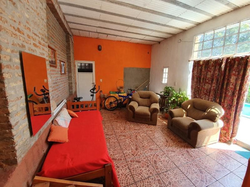 Imagen 21 de 24 de Casa De Dos Dormitorios Con Pileta En Zona De Costa, Excelente Ubicacion !