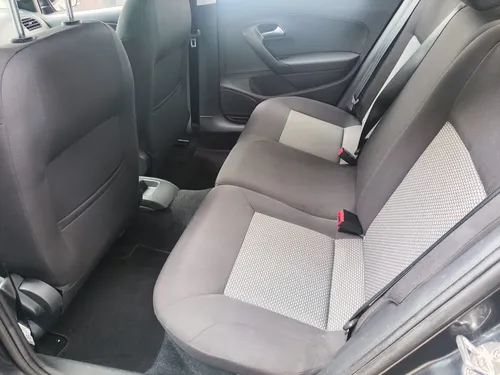 Volkswagen Vento 1.6 Starline At