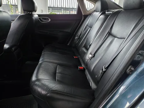 Nissan Sentra 1.8 Exclusive Navi At