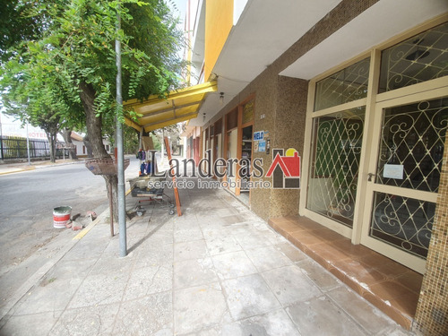 Imagen 29 de 29 de Venta En Block - 3 Locales + 8 Departamentos De 2 Y 1 Amb. - Una Cuadra Del Mar
