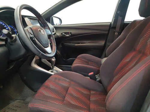 Imagen 9 de 15 de Toyota Yaris S 2019