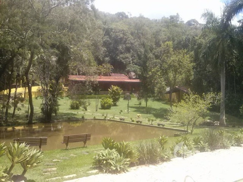 Compre A Sua Chácara Ao Pé Da Serra Do Japi Em Jundiaí, Alto Padrão, A/c 1.000 M² E 21 000 M² De Terreno, Lazer, Cocheiras, Lagos, Piscina, Nascentes. - Ch00111 - 3374022