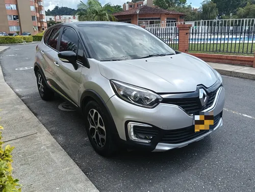 Renault Captur 2.0 Intens Automática