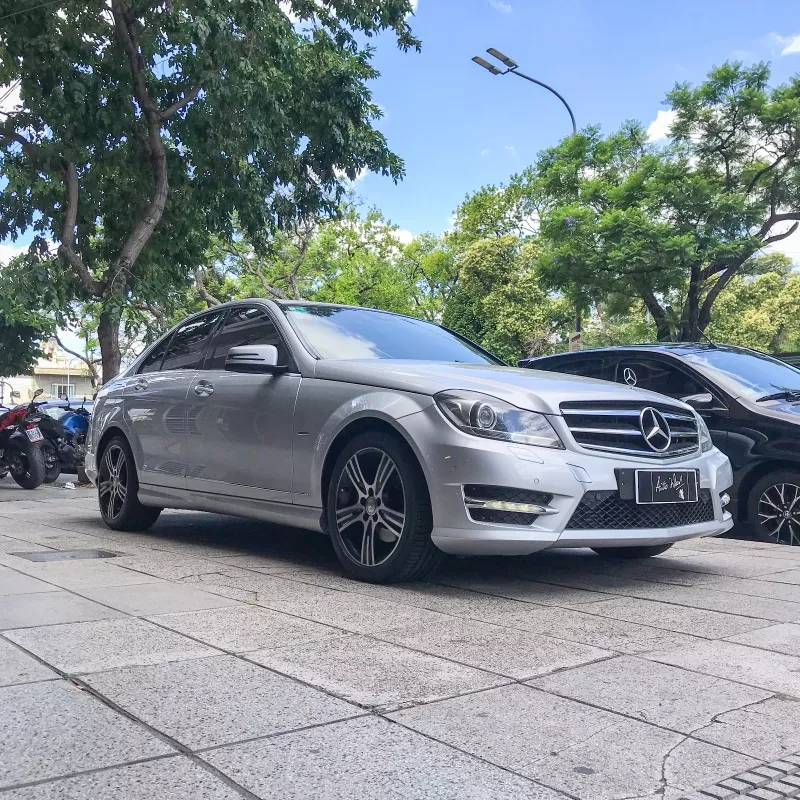 Mercedes-Benz Clase C 1.8 C250 Avantgarde B.efficiency At