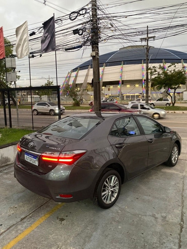 Imagem 7 de 15 de Toyota Corolla 2018 1.8 16v Gli Upper Flex Multi-drive 4p