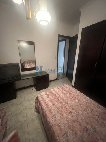 Chalet De 6 Amb. Desarrollado En 3 Niveles - Zona Punta Mogotes