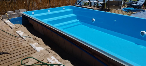 Piscina Fibra Modelo Chiavari (7.00m X 3.45m X 1.40m) Kit 02