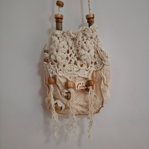 Bandolera Comprada En Cuba Tejida Al Crochet Crema Lisa Níquel Crema