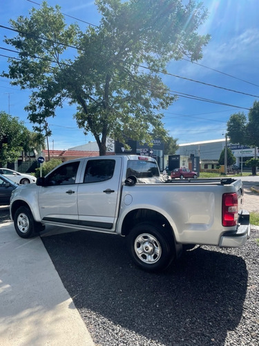 Imagen 6 de 13 de Chevrolet 2018 P-up S10 2.8td Dc 4x2 Ls L/17
