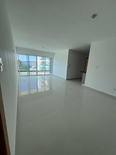 Venta De Apartamento En La Avenida Hispanoamericana