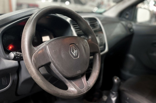 Imagen 9 de 15 de Renault Logan