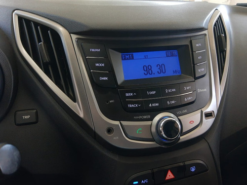 Hyundai Hb20 Comfort 1.6 16v Flex 2014