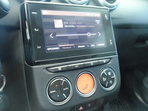 Imagen 11 de 15 de Citroen C3 1.6 Vti At6 Feel