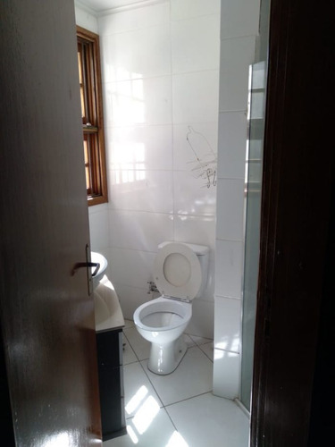 Casa De Condomínio À Venda Na Rua Professor Carvalho Freitas, Teresópolis, Porto Alegre - Rs - Liv-12654