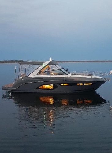 Quest Yachts 290 Con Mercruiser 350 Hp V8 Dp 0km