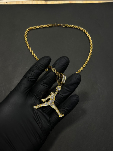 Cadena Collar Dije Jordan Acero Quirúrgico Inoxidable Dorado