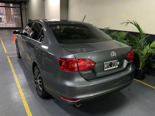 Volskwagen Vw Vento Tsi Dsg Sportline Cuero Techo 210cv