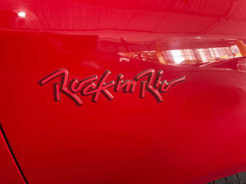 Imagem 5 de 5 de Volkswagen Fox 2014 1.6 Vht Rock In Rio Total Flex 5p