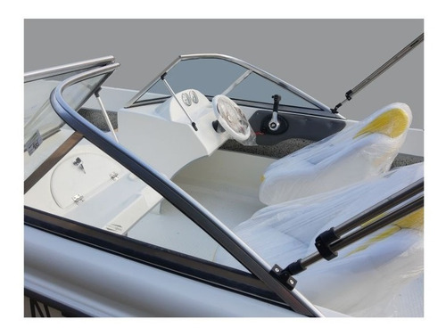 Imagen 9 de 9 de Traker Matrizado Albatros 530 Open C/mercury 50 2t Full Trim