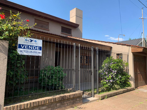 Venta - Casa Almirante Brown Al 1700