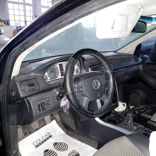 Mercedes Benz B 200 2009 Inundado Motor Biela Doblada