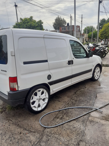 Peugeot Partner 1.6 Furgon Confort