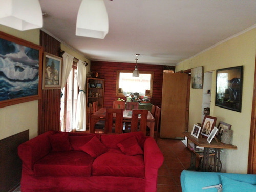 Imagen 9 de 15 de Arrayan, Dos Acogedoras Casas , En Terreno De 3752 M2