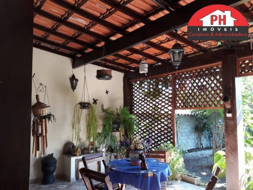Imagem 4 de 15 de Belo Duplex - 4 Quartos & Churrasqueira - Próxima A Lagoa - 1326