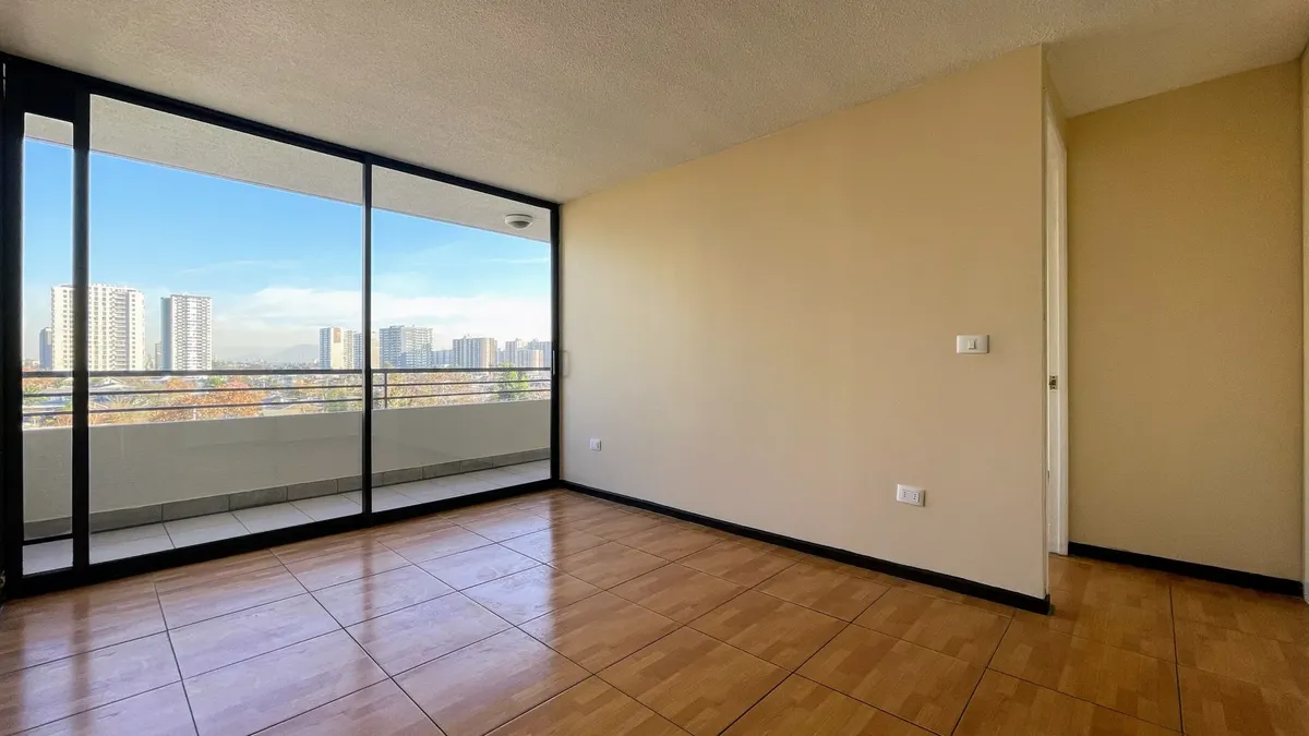 Imagen 3 de 11 de Arriendo 1d + Bod. / Séptima Avenida