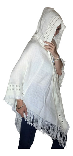 Ruana Manta Poncho Importado Calado Con Flecos Y Capucha
