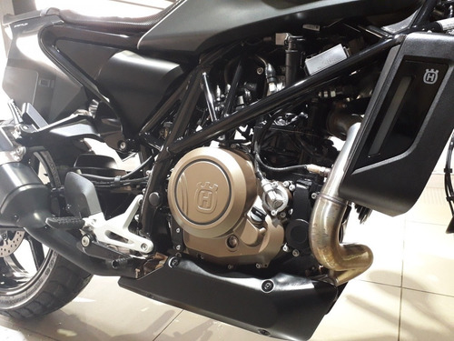 Imagen 5 de 8 de Husqvarna Svartpilen 701
