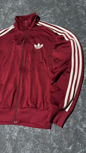 Campera Adidas Bordo Único M