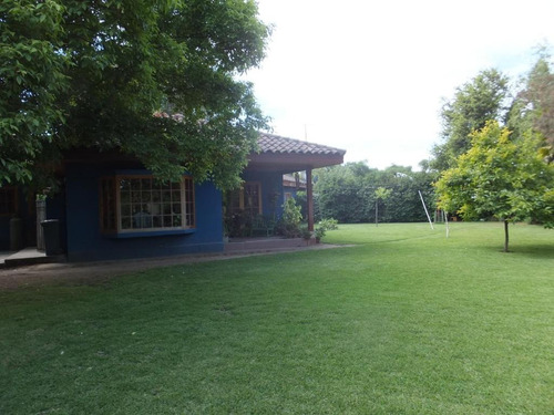 Excelente Terreno Central Con Linda Casa En Curicó