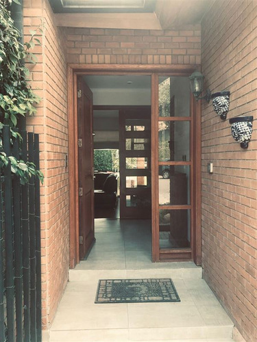 Casa De 4 Dorm A Pasos Colegio Dunalastair