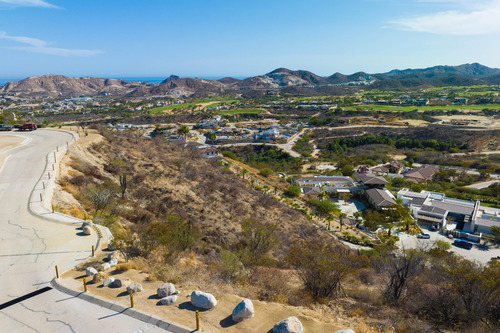 Las Colinas