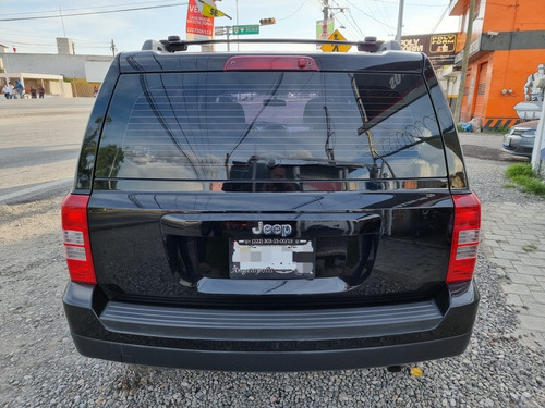 Imagen 6 de 15 de Jeep Patriot 2014 2.4 Sport Cvt