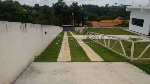 Imagem 2 de 5 de Venda-chacara-biritiba Mirim-03 Suites-2.000 M²-400 Construidos - V-2385