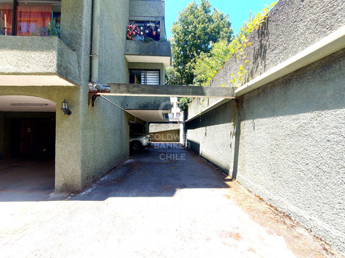 Un Dormitorio, Cocina Independiente Y Estacionamiento