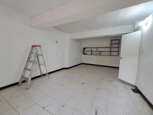 Local En Arriendo En Prado. Cod A16365