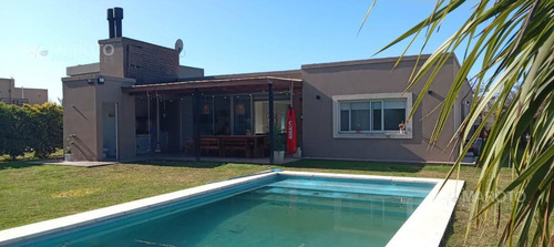Imagen 3 de 30 de Casa En Venta En Canton Islas- Vende Maroto Propiedades