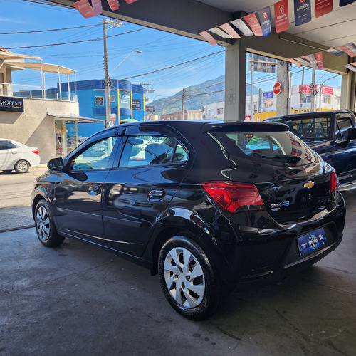 Chevrolet Onix 1.4 MPFI LT 8V FLEX 4P MANUAL