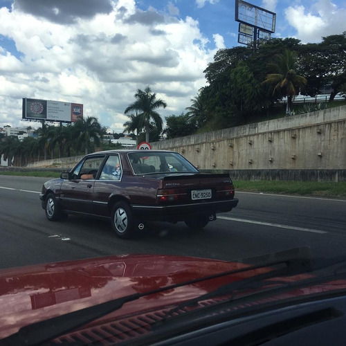 Chevrolet Monza Sl/e - Réplica Ascona