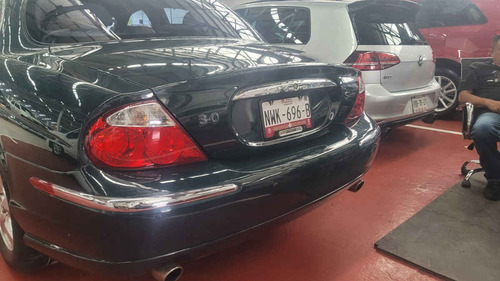 Jaguar S-Type 4p V8 Sport aut
