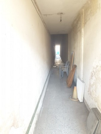 Imagen 11 de 18 de Local Con Galpon Y Oficinas A Reciclar Ideal Deposito