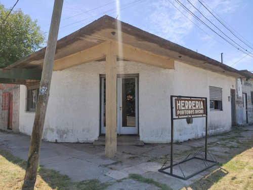 Local En Venta En Berisso